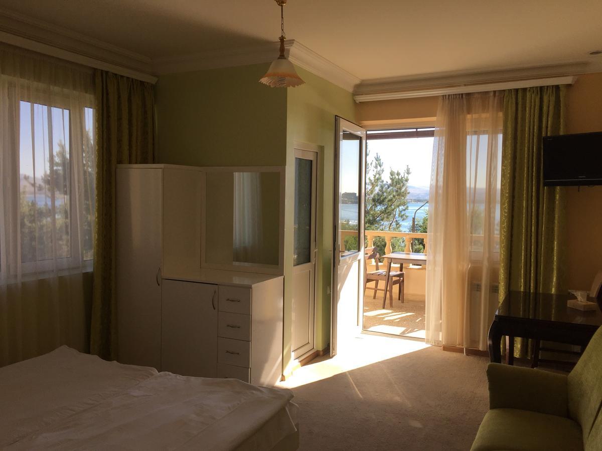 Hotel Ashot Erkat Sevan Exterior photo